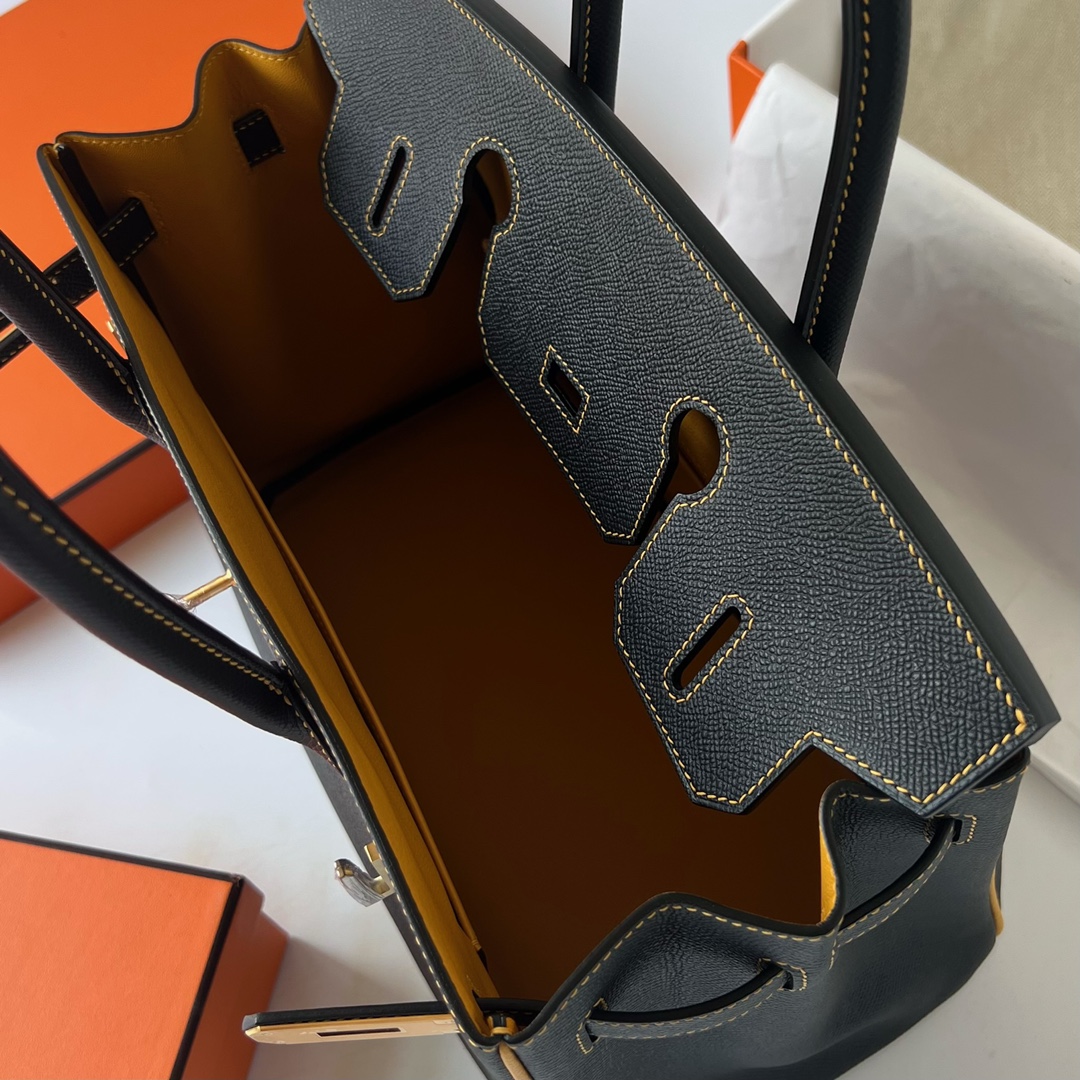 에르메스 버킨백30 블랙 금장 앱송